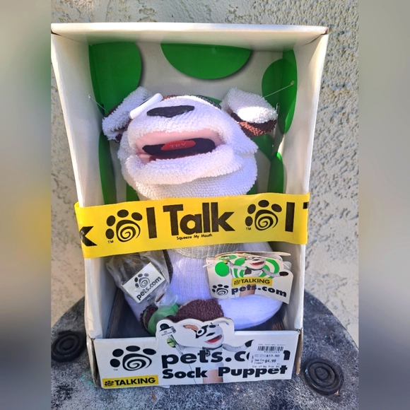 Pets.com 1999 Talking Sock Puppet Plush New and sealed.